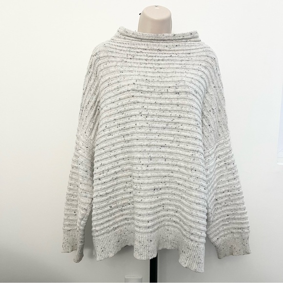 Court & Rowe Knit Sweater White Marled Size 3X Scoop‎ Neck Ribbed Pull Over - Picture 1 of 9